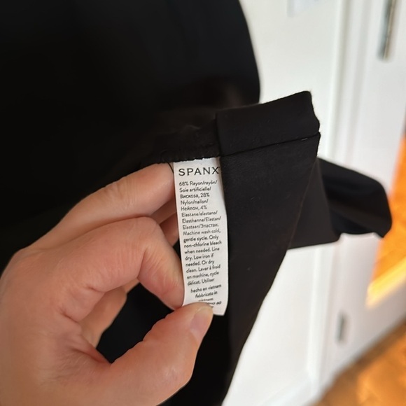 NEW Spanx The Perfect Shift A line in Classic Black Stretch Ponte Dress sz M - Picture 11 of 11
